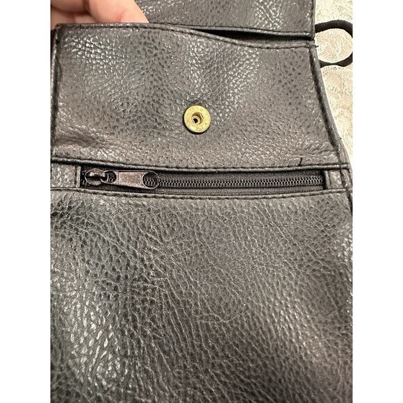 Vintage American Airlines Travel Kit Faux Leather Bag Crossbody Strap - Picture 6 of 10